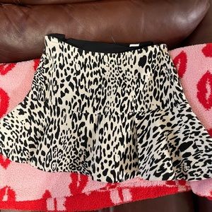 ZARA Zebra Print Skirt Size: XS